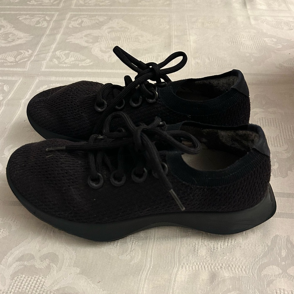 allbirds Women's Black Tree Runners Sneakers - Knit Lace-Up